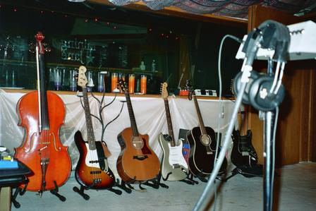 08. RJ string section, Studio A main room